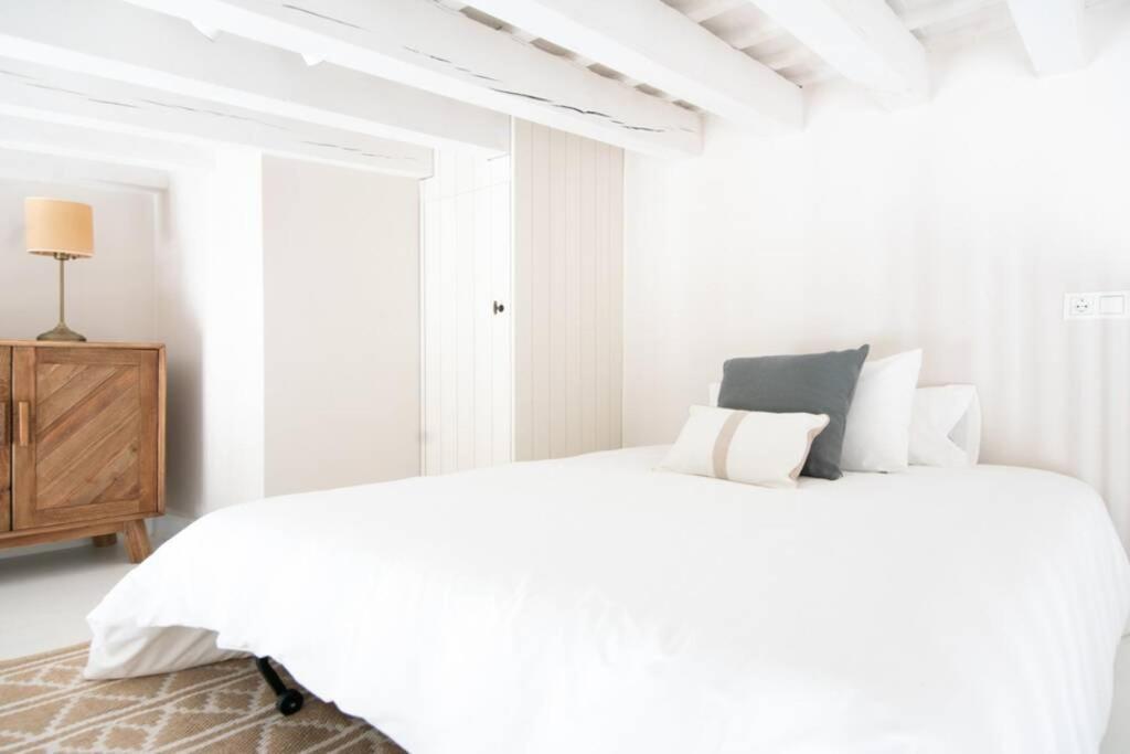 Apartament G12 Trendy And Comfy Bright Loft Meters From Bullring And Trianas Bridge, Galera Street Sewilla Zewnętrze zdjęcie