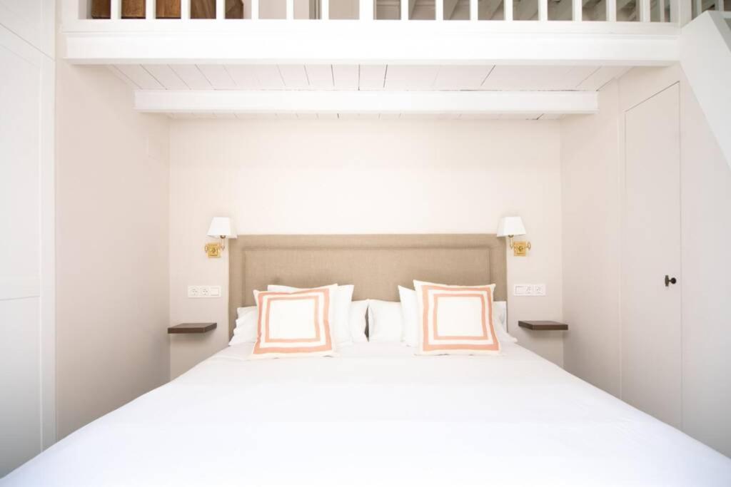 Apartament G12 Trendy And Comfy Bright Loft Meters From Bullring And Trianas Bridge, Galera Street Sewilla Zewnętrze zdjęcie